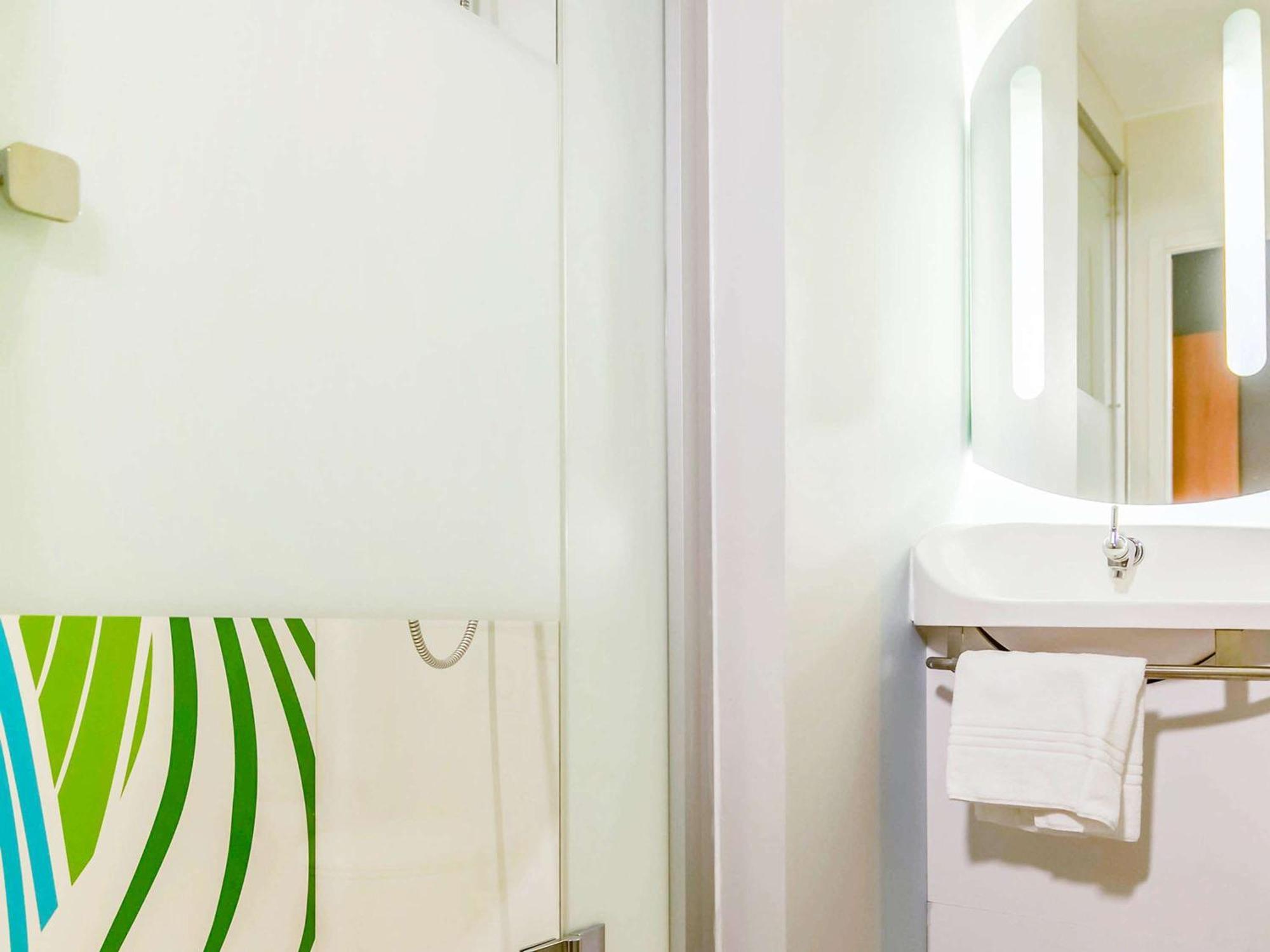 Ibis Budget Porte De Camargue انت مارتن دي كراو المظهر الخارجي الصورة